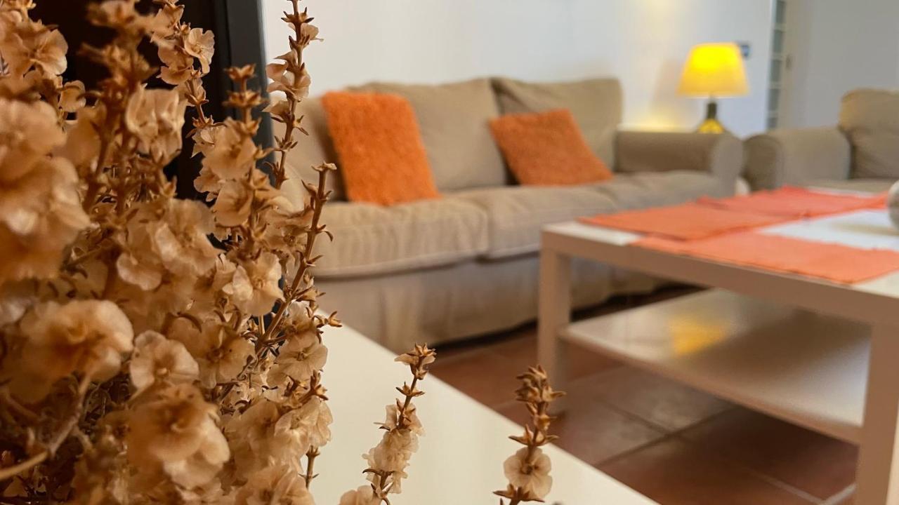 Apartamento De 3 Dormitorios A 60 M De La Playa En La Isleta, Cabo De Gata Ла-Ислета-дель-Моро Экстерьер фото