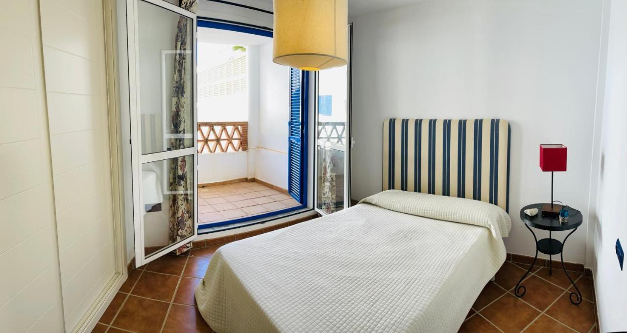 Apartamento De 3 Dormitorios A 60 M De La Playa En La Isleta, Cabo De Gata Ла-Ислета-дель-Моро Экстерьер фото